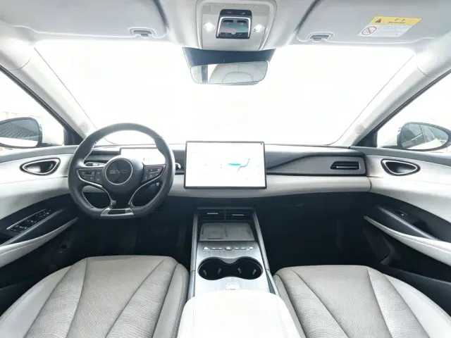 BYD Seal 06 DM-i Touring — Фото автомобиля 12