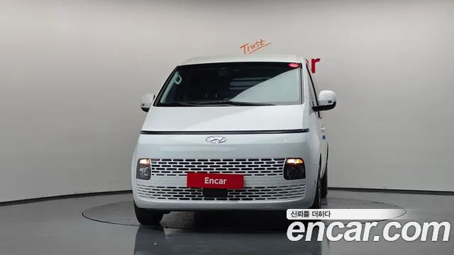 Hyundai Staria Staria L3.5 Карго 3 места — Фото автомобиля 3