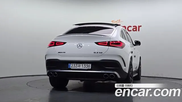 Mercedes-Benz GLE-Class — Фото автомобиля 4