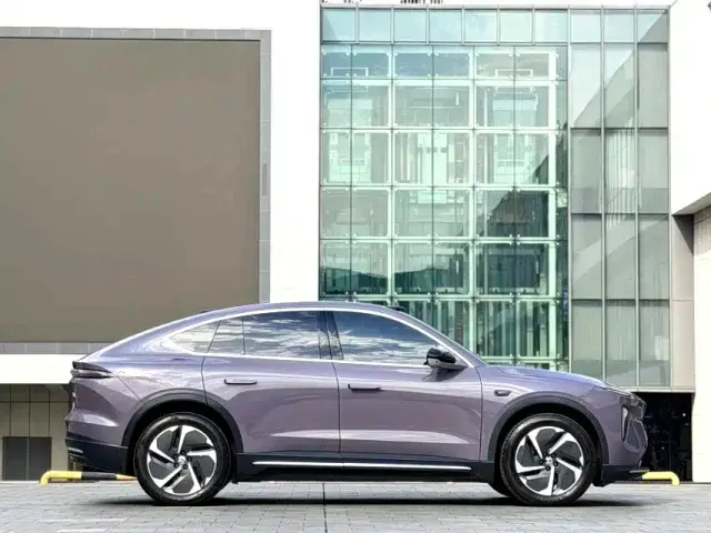 Nio EC6 — Фото автомобиля 5
