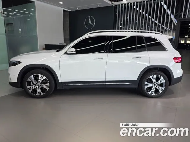 Mercedes-Benz EQB X243 — Фото автомобиля 6