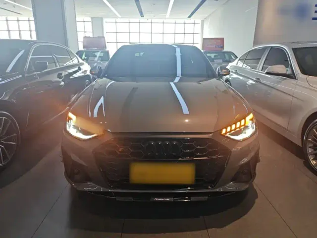 Audi S4 — Фото автомобиля 2