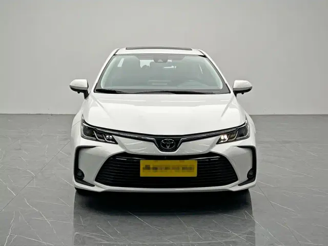 Toyota Corolla — Фото автомобиля 2