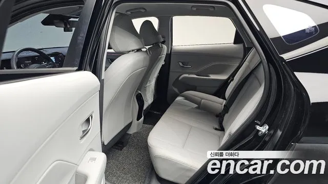 Hyundai Kona SX2 — Фото автомобиля 12
