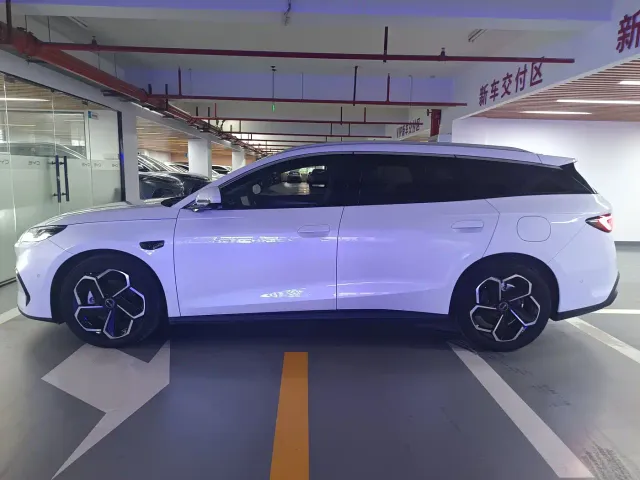 BYD Seal 06 DM-i Touring — Фото автомобиля 6