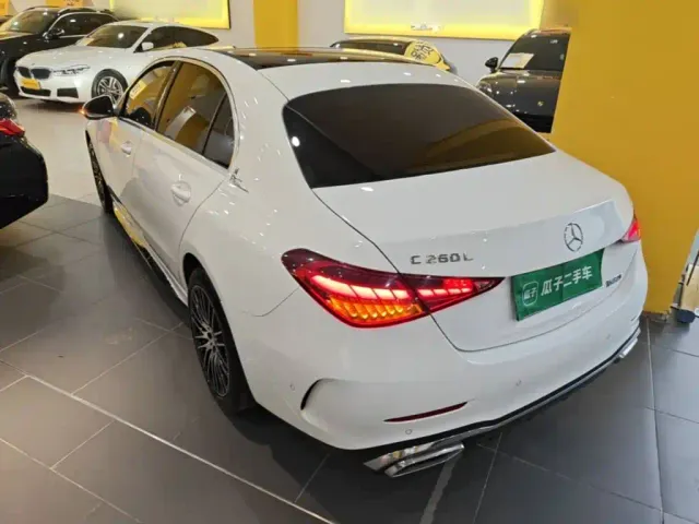 Mercedes-Benz C-Class — Фото автомобиля 4