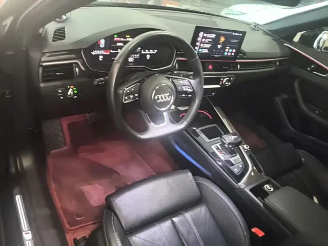 Audi A4L — Фото автомобиля 9