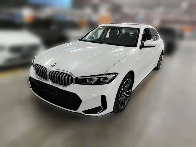 Фотография автомобиля — BMW 3 Series