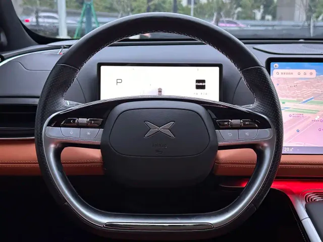 Xpeng G9 — Фото автомобиля 7