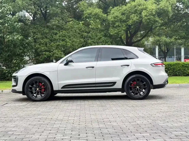 Porsche Macan — Фото автомобиля 3