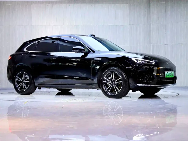 Aito M5 — Фото автомобиля 2