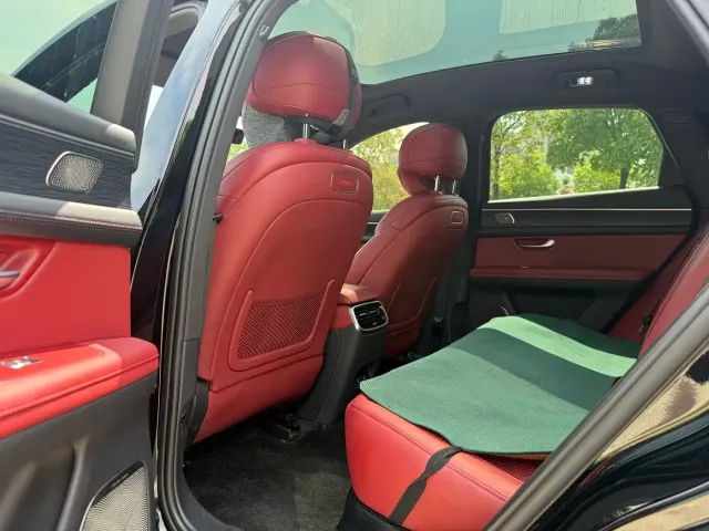 AITO Wenjie AITO M5 2024 Extended Range Max RWD Advanced Smart Driving Edition — Фото автомобиля 9