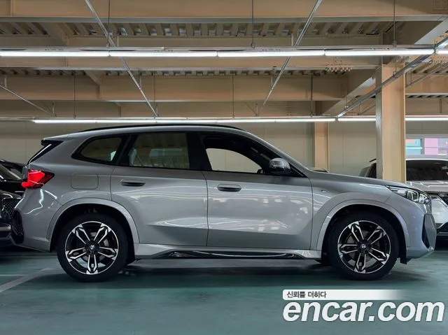 BMW X1 U11 — Фото автомобиля 5