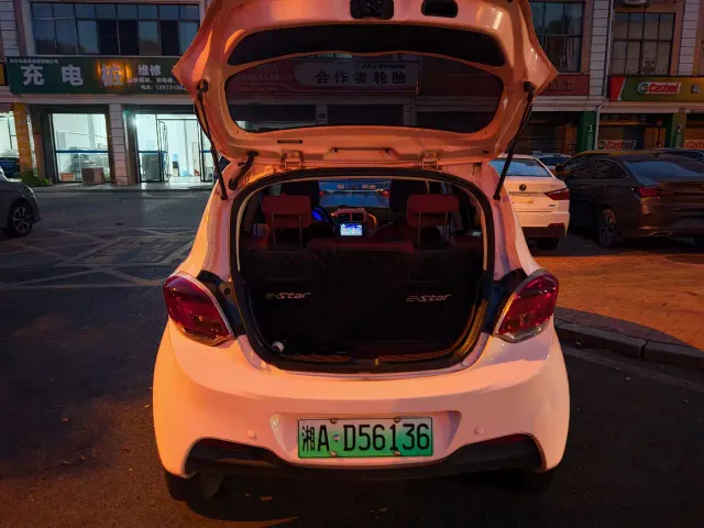 Changan Benben E-Star — Фото автомобиля 12