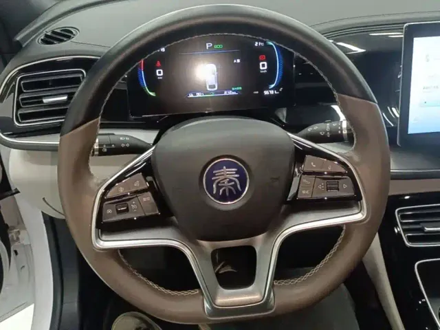 BYD Qin PLUS — Фото автомобиля 10