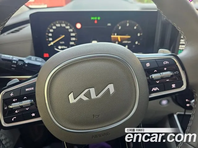 Kia Canival Новый Carnival 4 поколение Дизель 7 мест Signature — Фото автомобиля 13