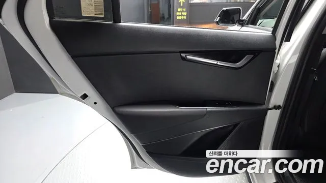 Kia Niro The All New — Фото автомобиля 14