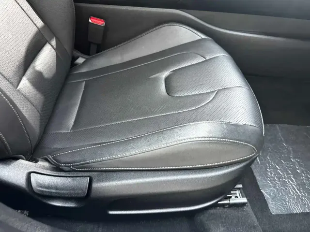 Hyundai Elantra — Фото автомобиля 17