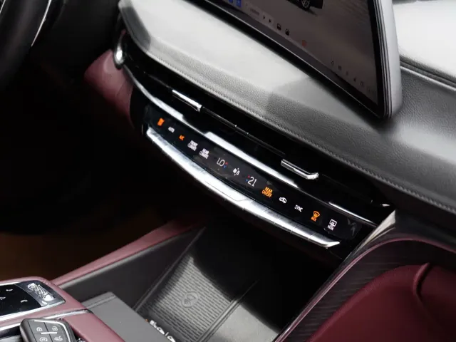 Cadillac CT6 — Фото автомобиля 13