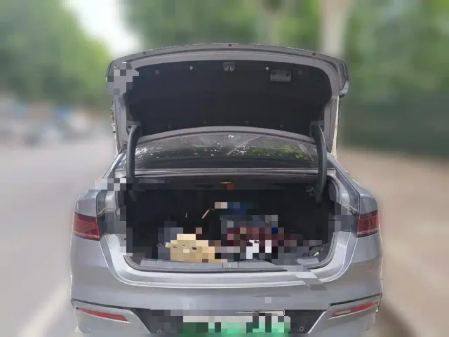 BYD Qin PLUS — Фото автомобиля 9