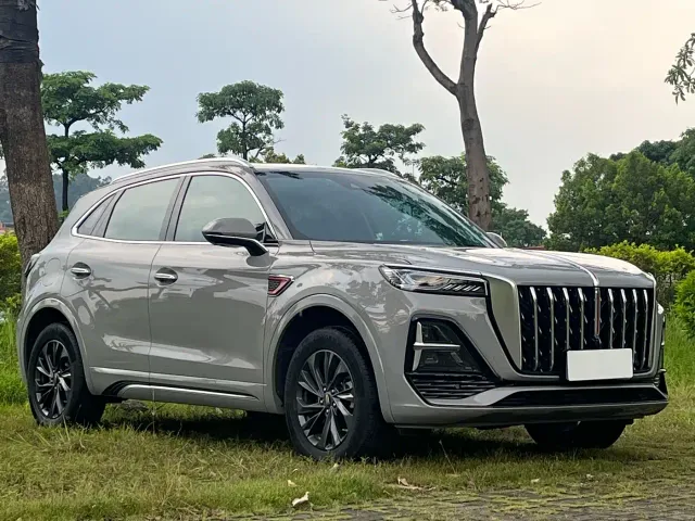 Hongqi HS5 — Фото автомобиля 3