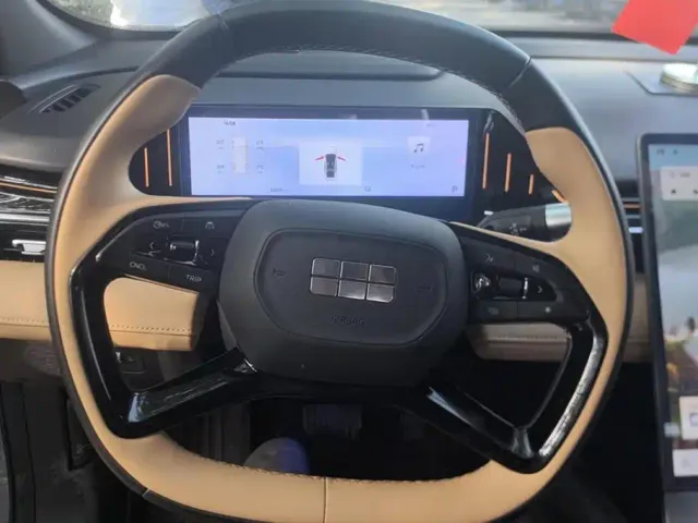 Geely Galaxy L6 — Фото автомобиля 15