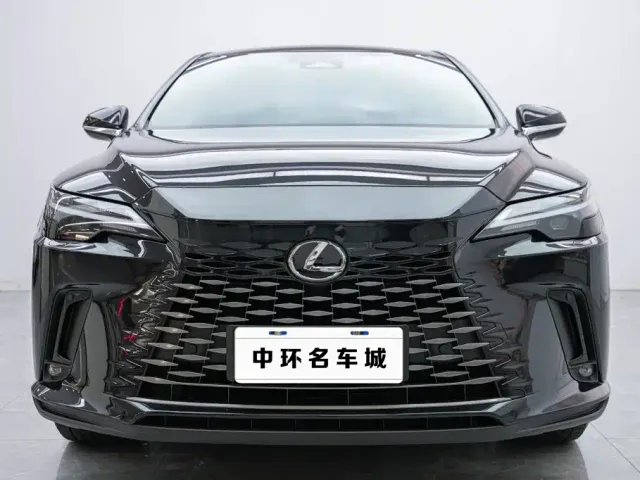 Lexus RX — Фото автомобиля 4