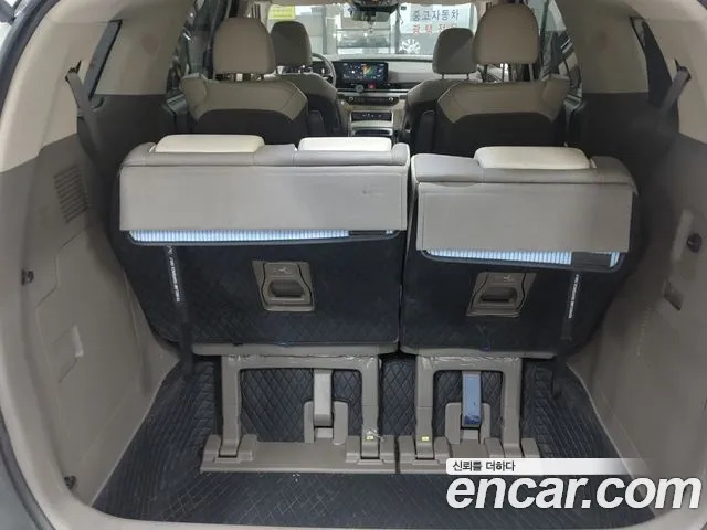 Kia Carnival 4th Gen — Фото автомобиля 7