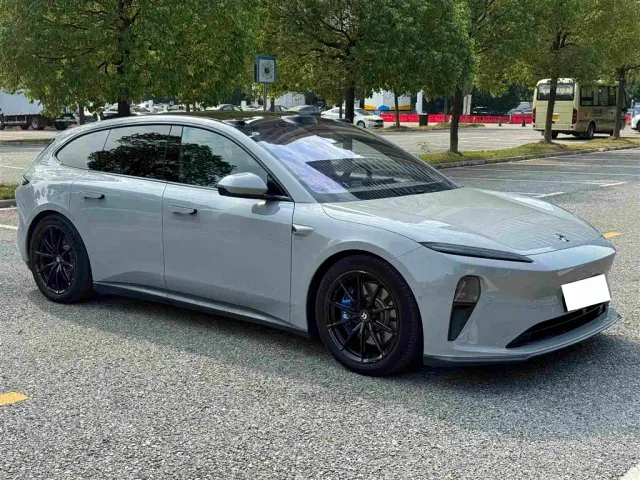 Nio ET5 Touring — Фото автомобиля 10