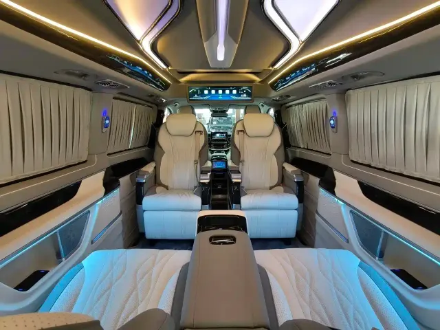 Mercedes-Benz V-Class — Фото автомобиля 15