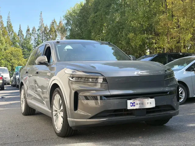 Onvo L90 — Фото автомобиля 3