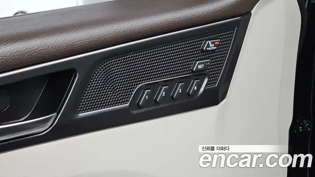 KG_Mobility_Ssangyong Rexton Rexton Arena Дизель 2.2 4WD — Фото автомобиля 28