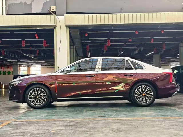 Hongqi H5 — Фото автомобиля 16