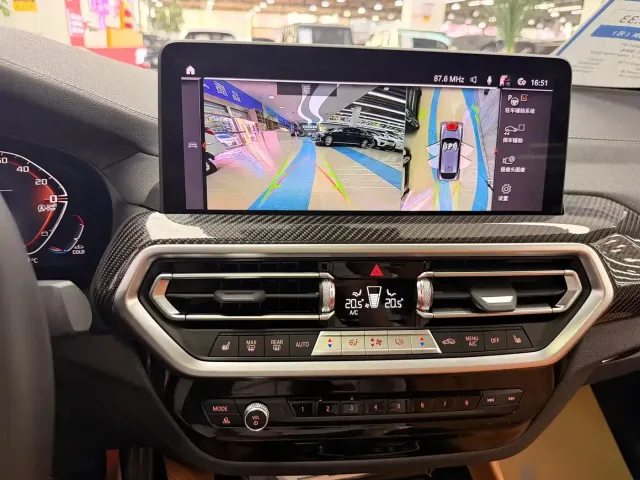 BMW BMW X4 M40i 2022 M40i — Фото автомобиля 9