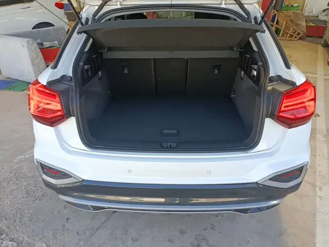 Audi Q2L — Фото автомобиля 18