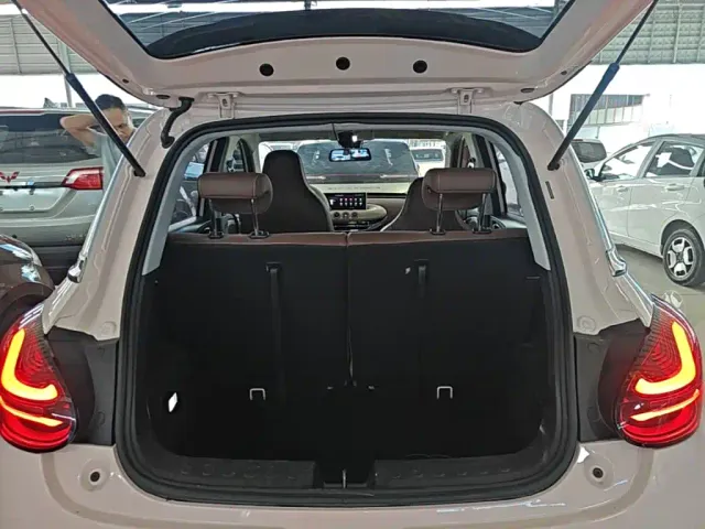 Wuling Bingo — Фото автомобиля 18