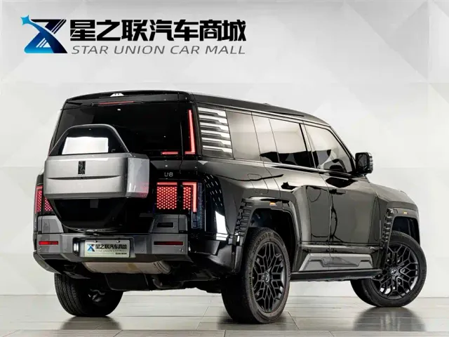 BYD U8 — Фото автомобиля 6