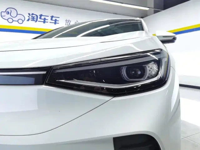Volkswagen ID.4 Crozz — Фото автомобиля 5