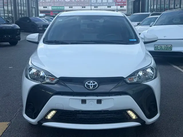 Toyota YARiS L Zhi Xuan — Фото автомобиля 3