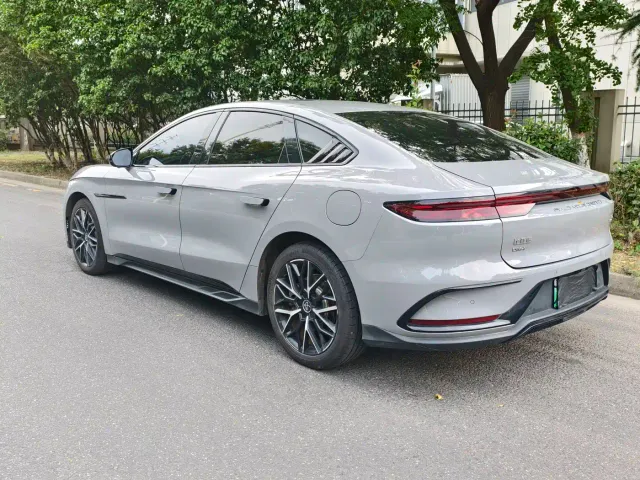 BYD Han — Фото автомобиля 5