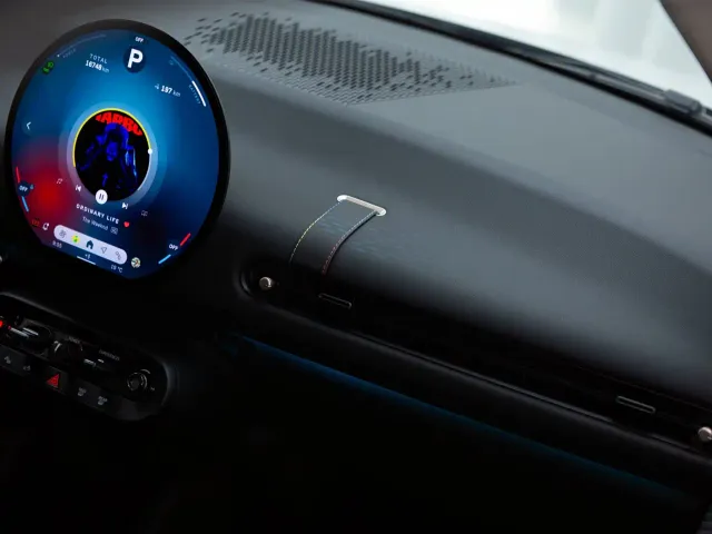 MINI Cooper — Фото автомобиля 7