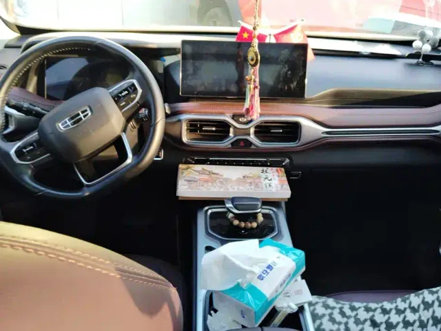 Geely Haoyue — Фото автомобиля 12