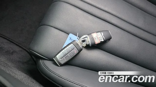 Genesis G80 RG3 — Фото автомобиля 18