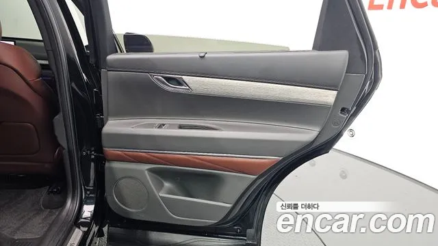 Genesis GV80 — Фото автомобиля 14