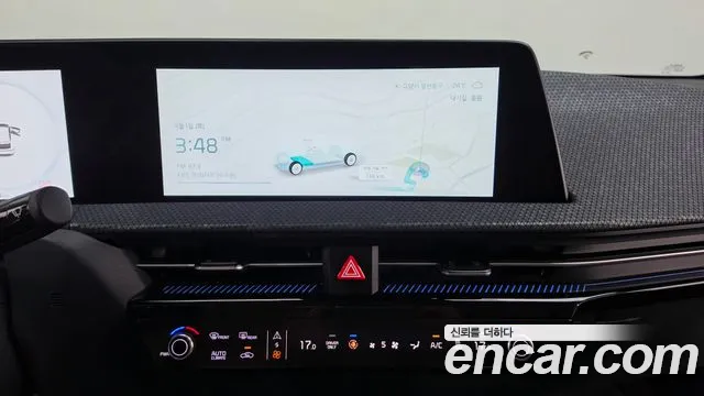 Kia EV6 — Фото автомобиля 13