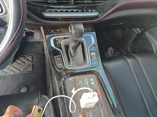 GAC Trumpchi M6 — Фото автомобиля 16