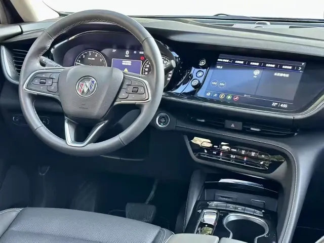Buick Envision Plus — Фото автомобиля 3