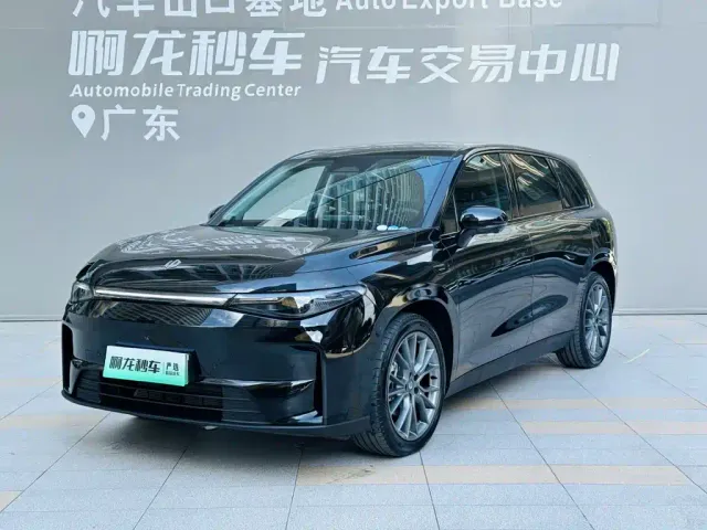 Leapmotor C10 — Фото автомобиля 14