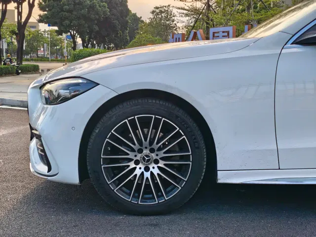 Mercedes-Benz C-Class — Фото автомобиля 5