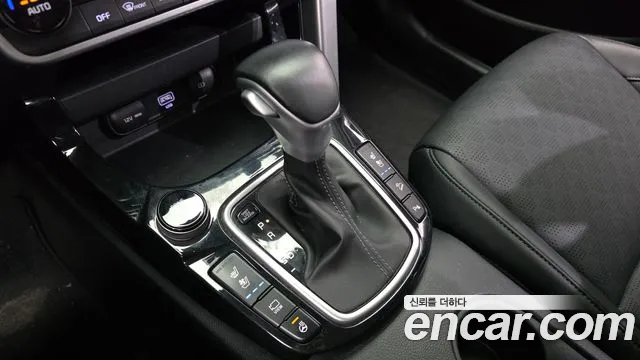 Kia Seltos — Фото автомобиля 12